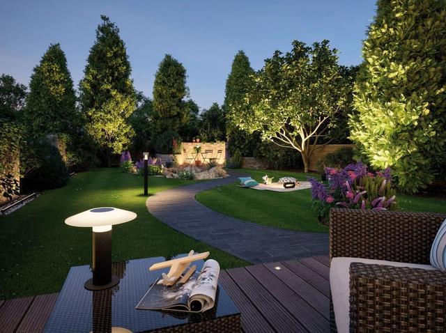别墅庭院花园设计三个亮化的小技巧，帮您塑造一个夜色阑珊的小庭院