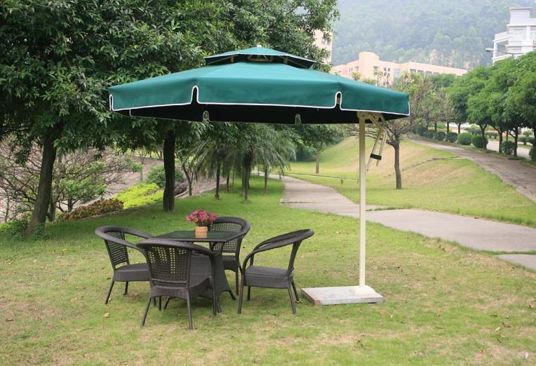别墅庭院户外遮阳伞比较常见的类型都有哪些?